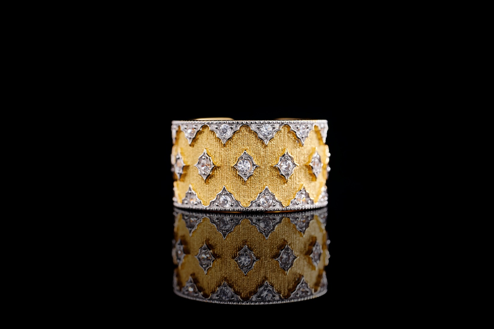 Silver-decorated Luxury 925 Silver-plated Star Wide Edition