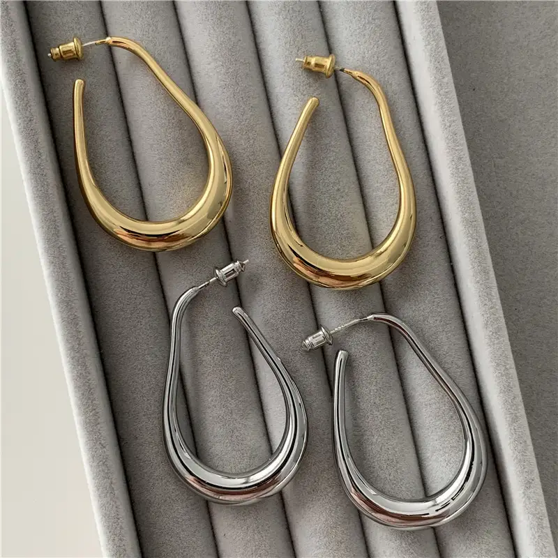 French Style High-grade Oval Gold-plated Earrings For Women