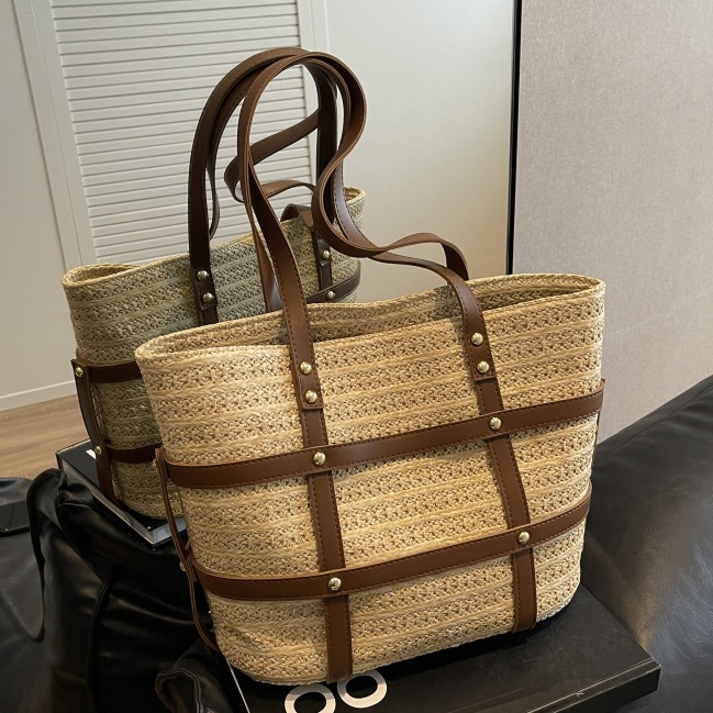 Title 3, Summer New Shopping One-shoulder Knitted Beach Bag