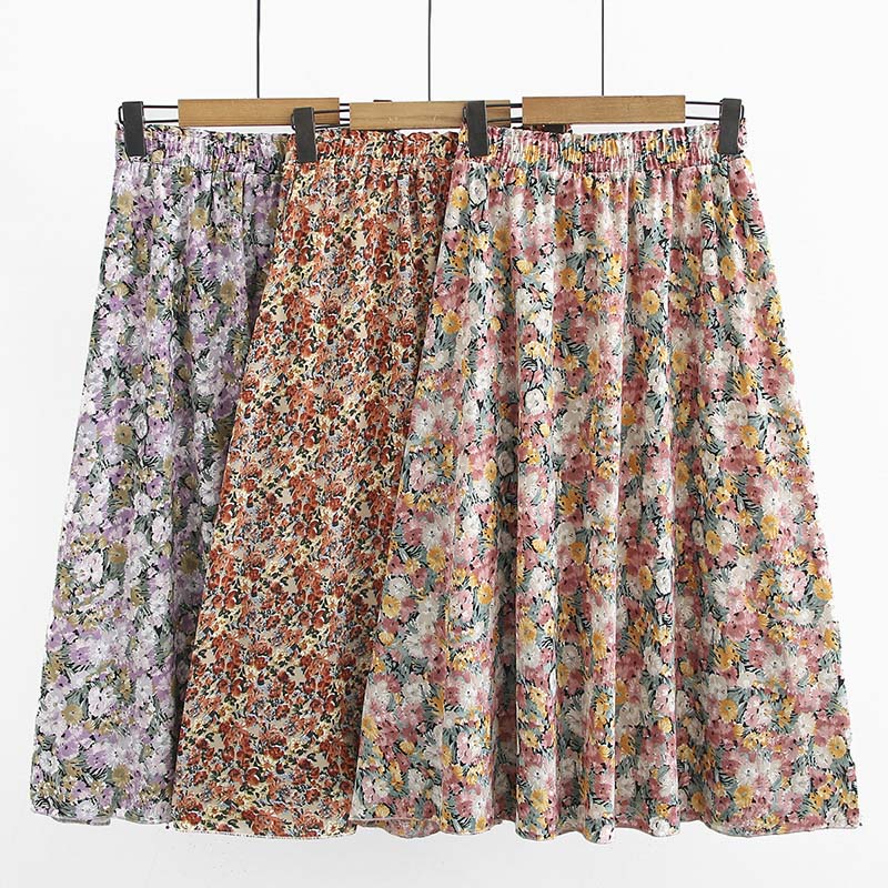 Title 6, Ladies plus size floral chiffon skirt, a stylis...