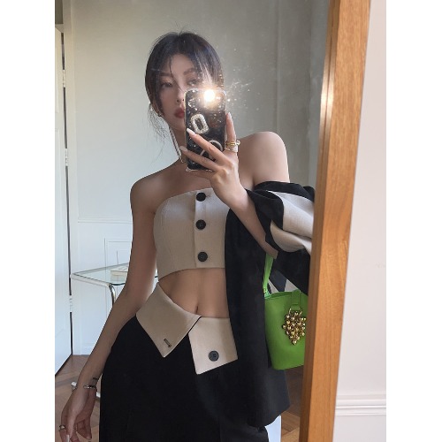 Temperament Short Suit Coat With Exposed Navel And Bra