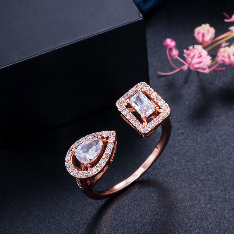 Full Diamond Water Drop Cubic Zircon Ring