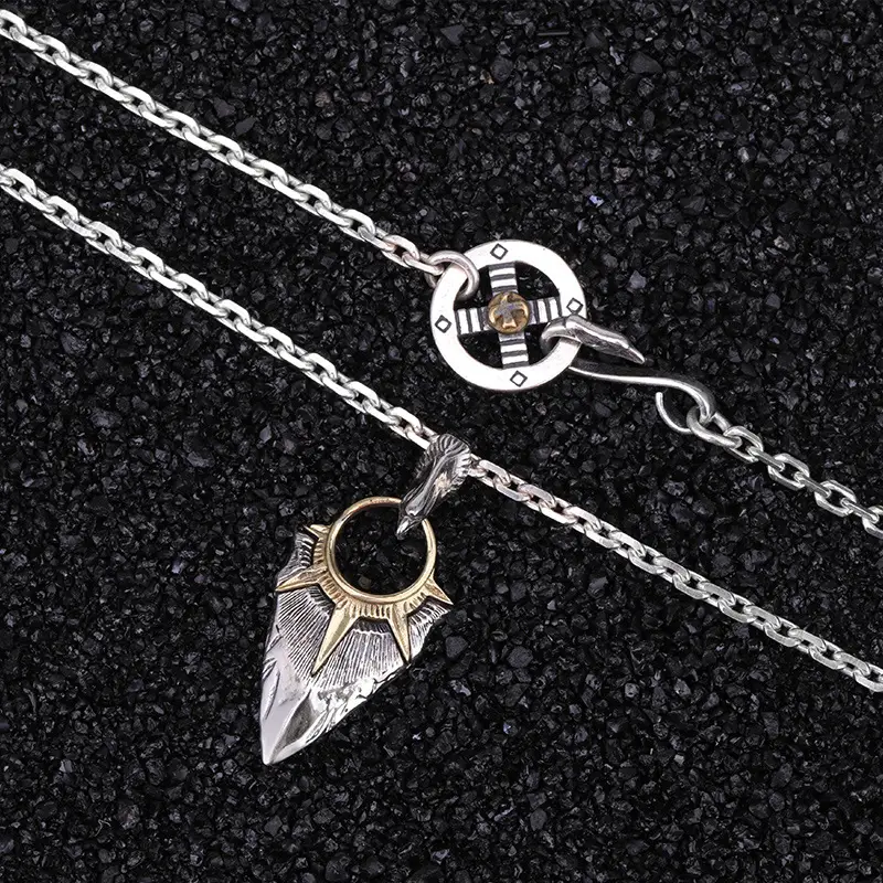 Fashion Simple Eagle Head Sun Spear Head Pendant