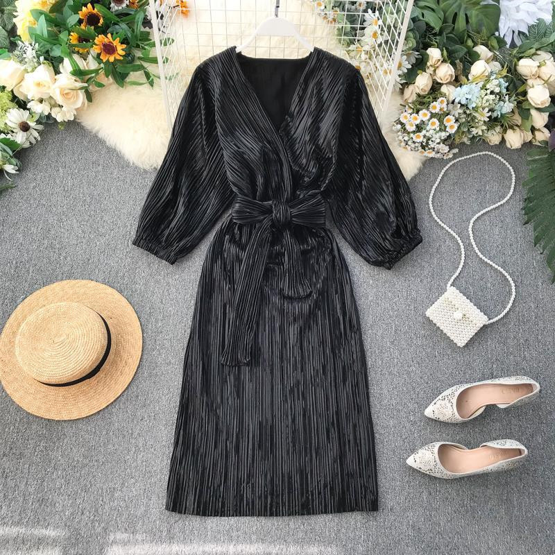 Temperament Dress Banquet Pleated Waist Golden Slim Dress Lady Goddess Ins Retro