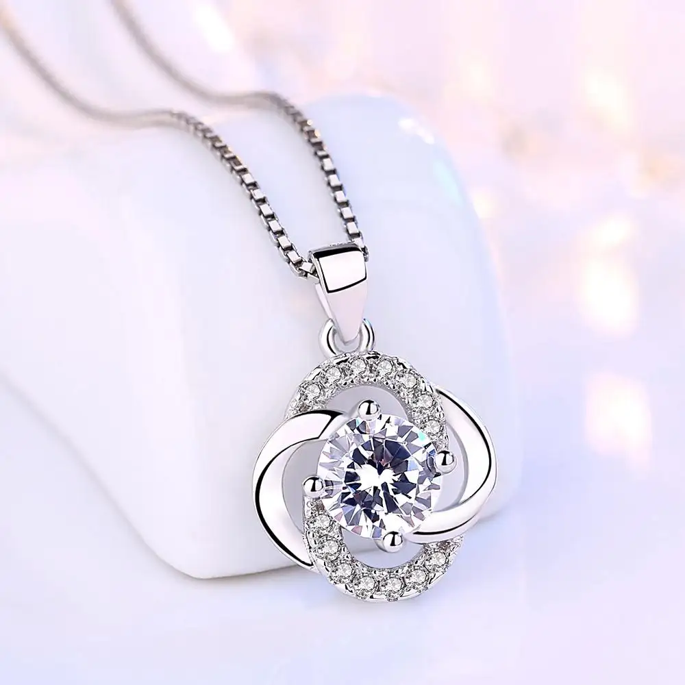 New Korean Style Silver Plated Lucky Four-leaf Clover Pendant Neck Accessories