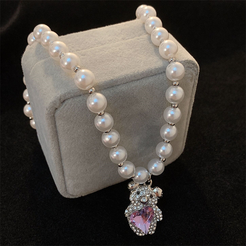 Bear Pendant Pearl Necklace Female Niche Design High-end Ins Simple