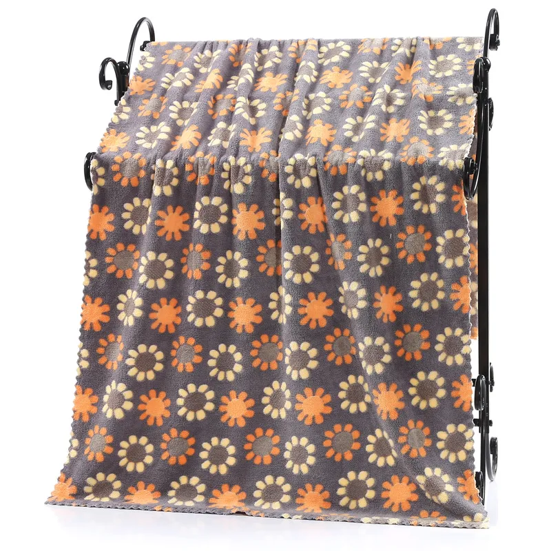 Printed Cartoon Soft Coral Fleece Bath Towel - Dark Grey