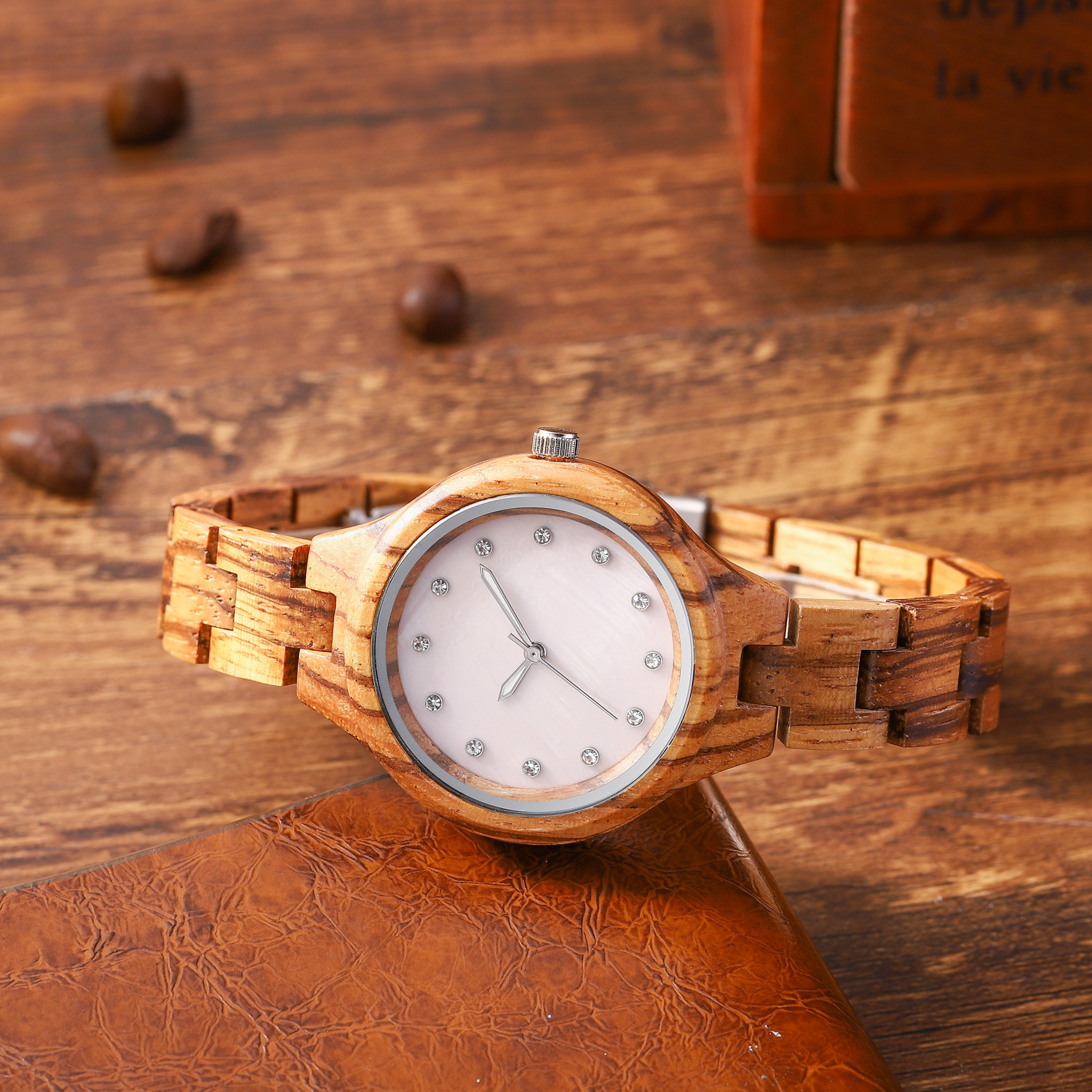Fashion Sandalwood Watch All Wood Strap Japanese Quartz Movement Wooden Watch