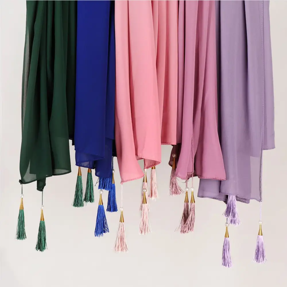 Hijab with Tassel At Four Corners
