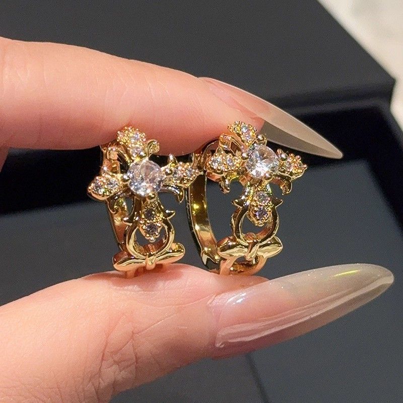 Muse Waltz Retro Exquisite French Light Luxury Cross Hoop Earrings, Metal Sweet & Cool Trendy Ear Cuff Jewelry For Women