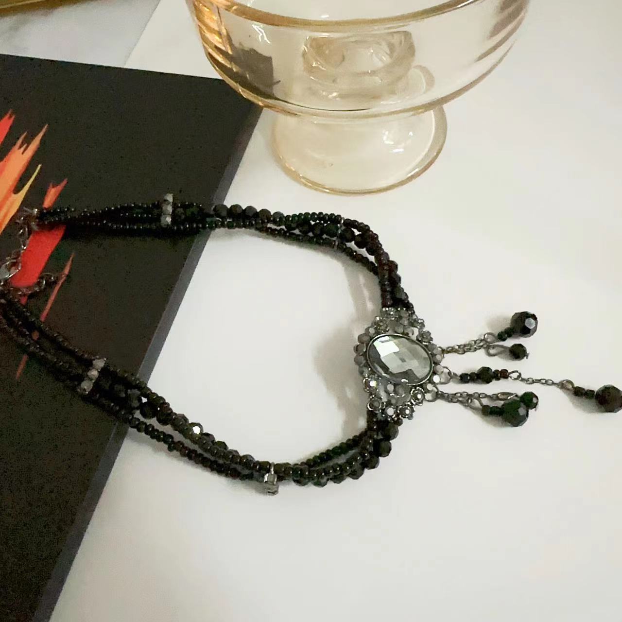 Dark Heavy Industry Wind Black Beads String Light Luxury Necklace