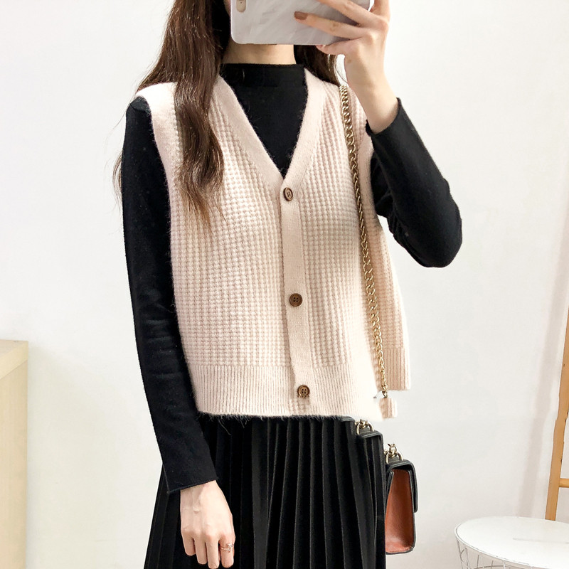 Title 2, Knitted Vest Cardigan Women Wear Loose Short Sl...