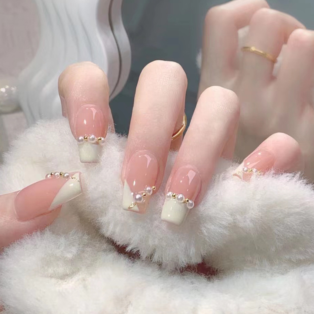 Set de uñas postizas francesas rosadas