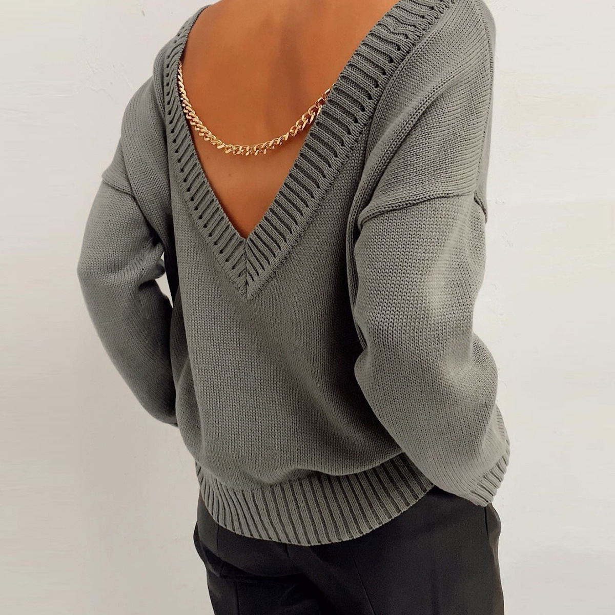 Title 7, Fashion All-match Solid Color Sexy Deep V Sweater