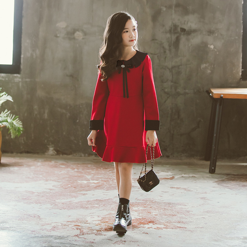 Black collar red dress