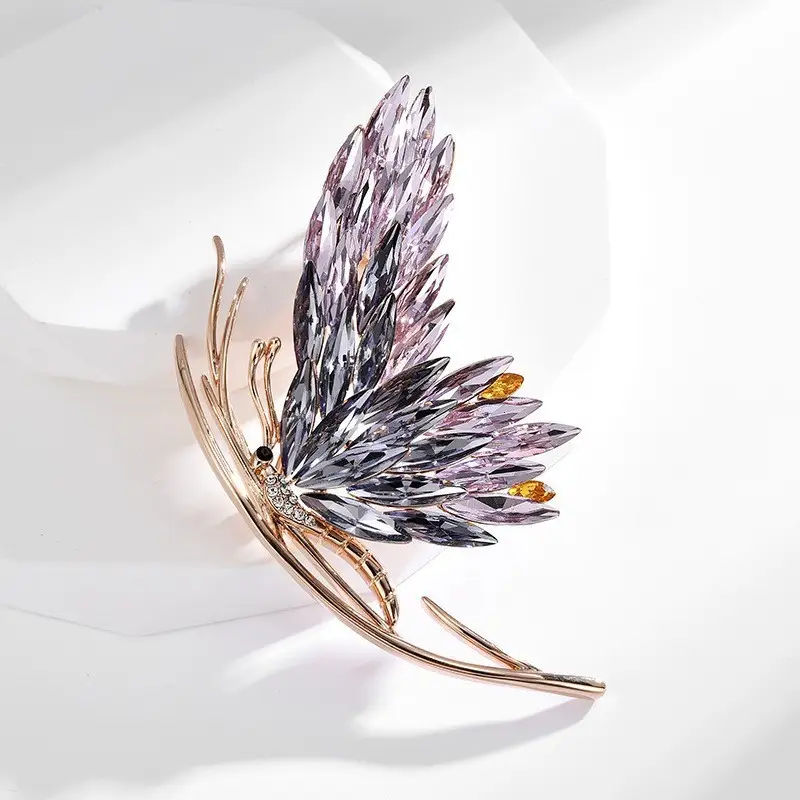 Women's Fashionable Butterfly Brooch Corsage Accessories