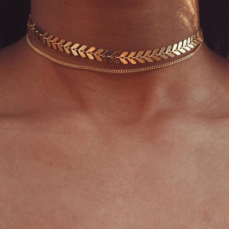 Fishbone Clavicle Chain Sequined Short Necklace Necklace
