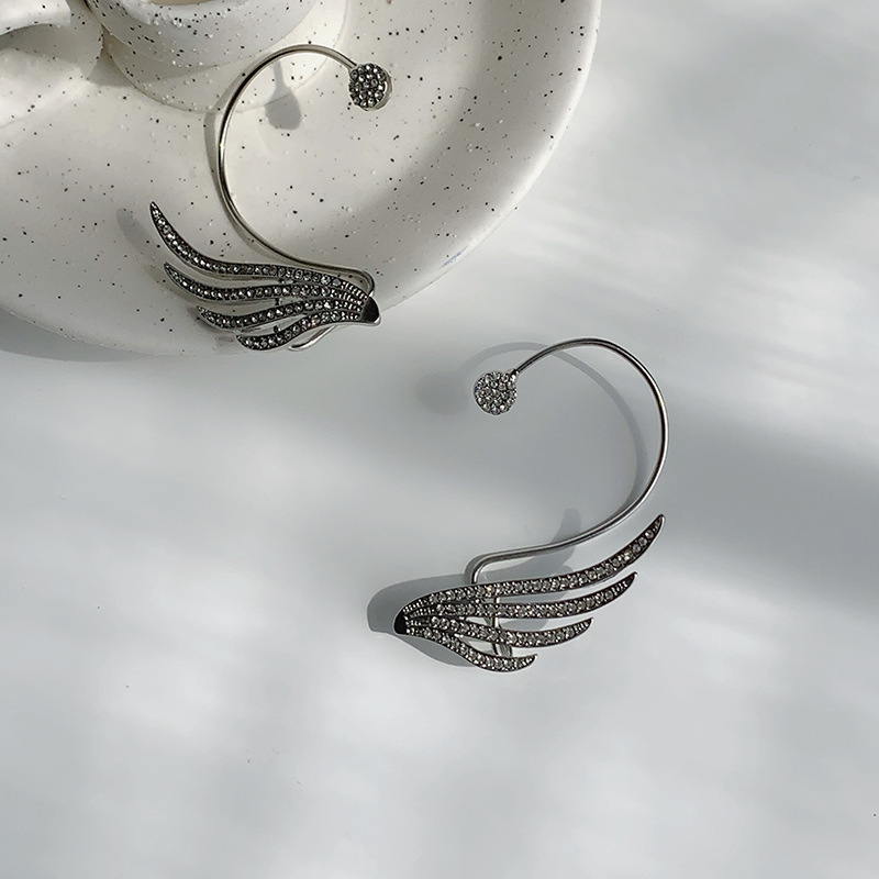 Niche Design French Full Diamond Wings Earrings