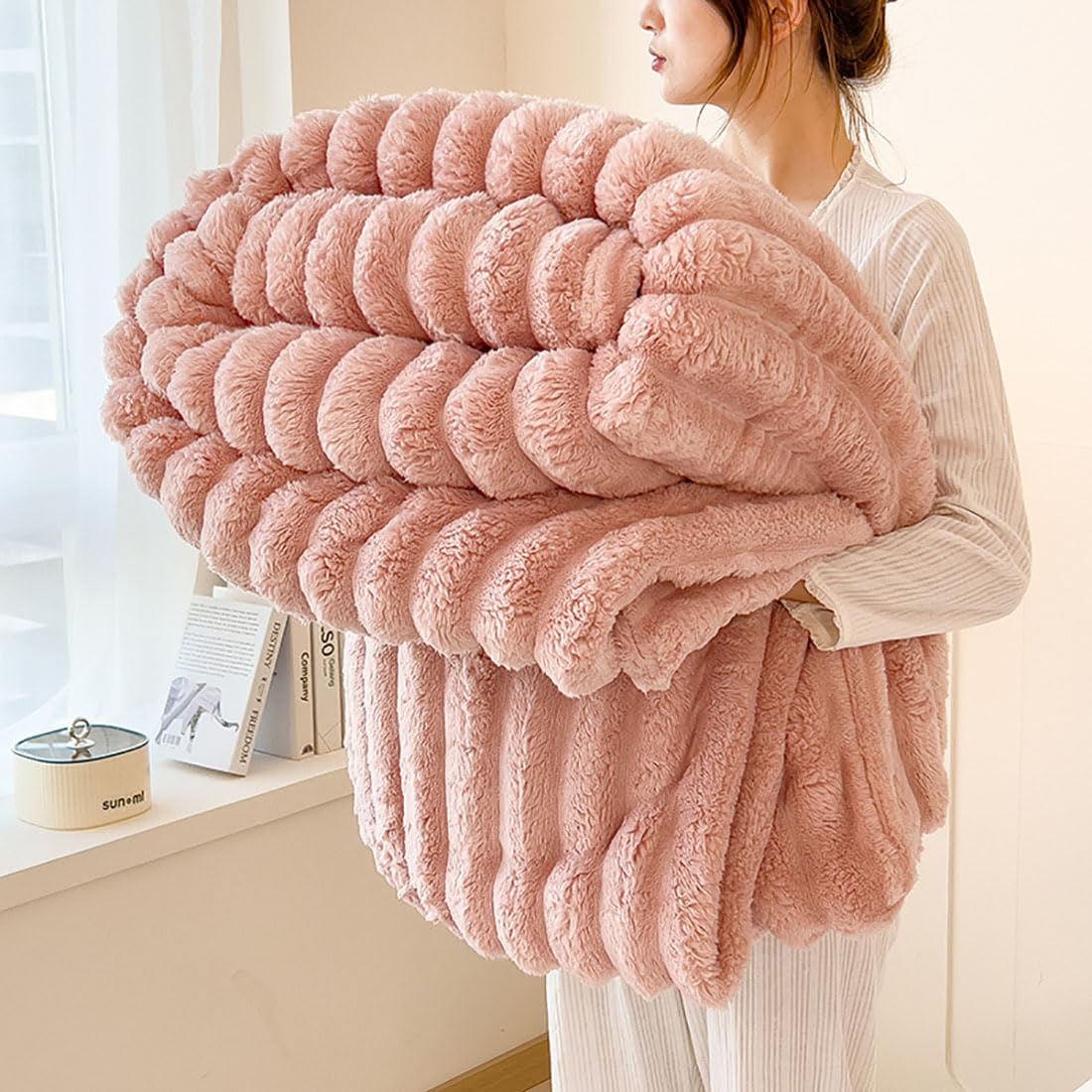Luxurious Faux Rabbit Fur Blanket - Soft, Warm, And Comfortable, Perfect For Sofas, Beds, Offices, And Travel - A Versatile, All-season Gift And A Great Christmas Present 4