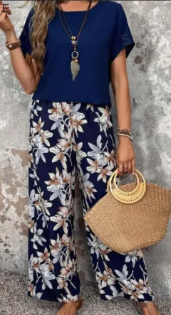 Women Solid Colour Round Neck Short Sleeve Top And Flower Print Wide Leg Pants Set For Summer Two Piece Outfits - Blue - View 1