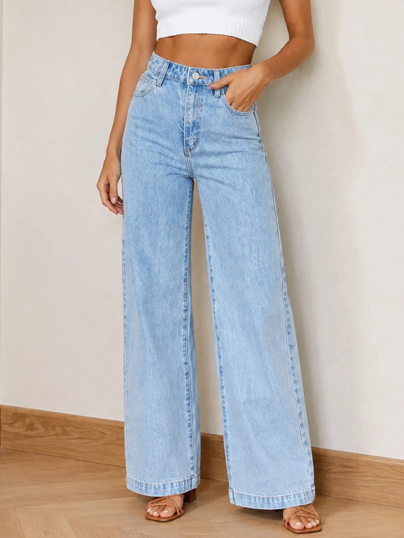 New Women's Mid-Rise Washed Blue Classic Straight-Leg