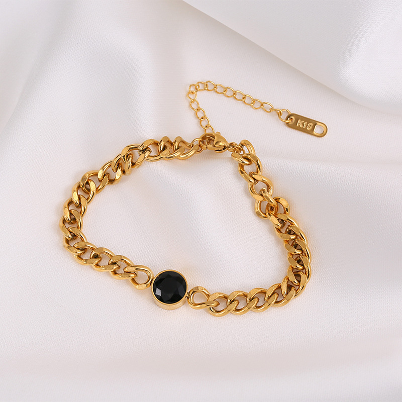 Bracelet Female Thick Chain Short Clavicle Chain Titanium Steel Jewelry