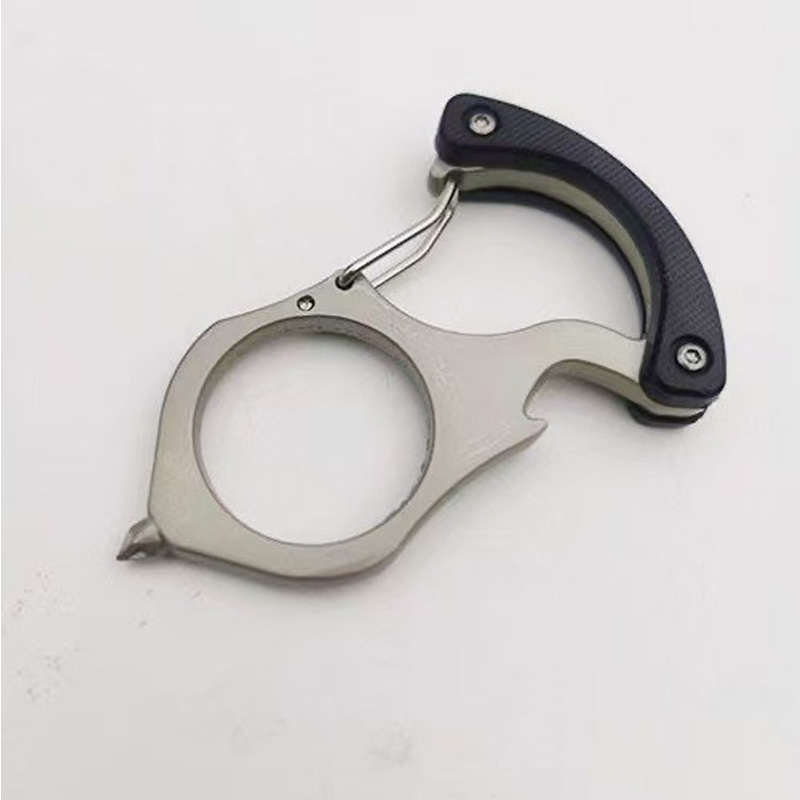 2pcs Car Key Buckle Hook, Portable Key Holder, Multifunctional Carabiner Keyring With Beer Bottle Opener, Car Rescue Glass Breaker 10