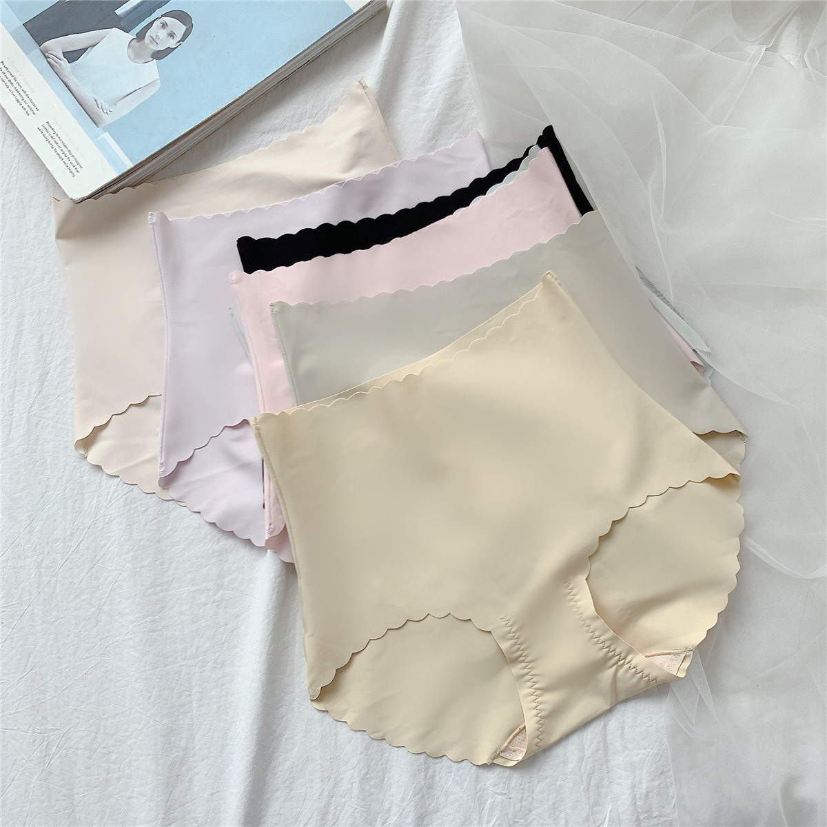 Title 5, Culotte en soie glacée sans couture, taille mi-...