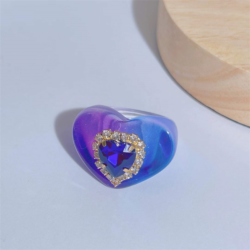 Gradient Color Heart Encrusted Summer Personality Hyuna Wind Resin Ring
