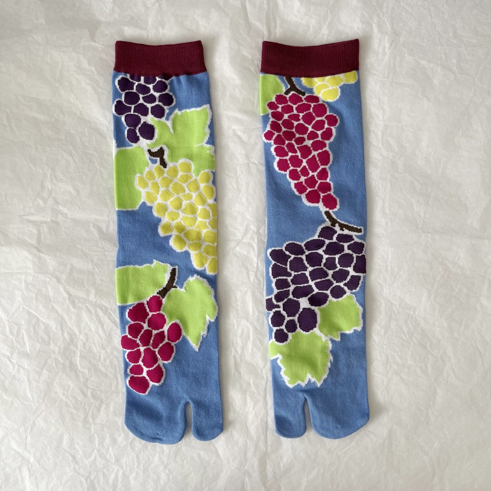 Fashion Summer Personality Two-toe Socks - Image 10