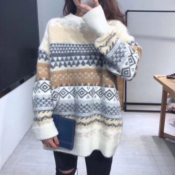 Title 2, Rhomboid Round Neck Sweater Women