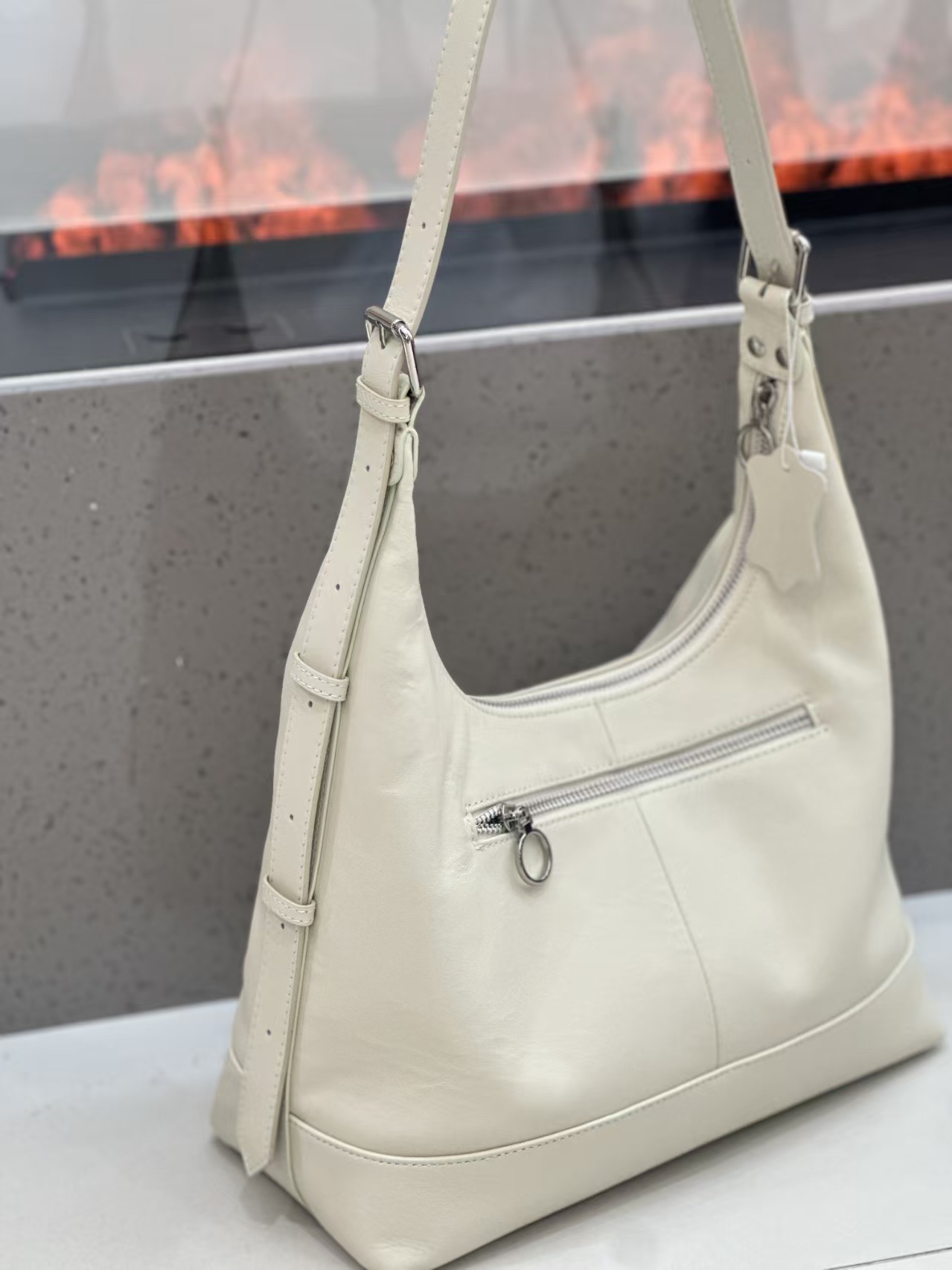 2026 nouveau sac sous les bras en peau de vache de première couche pour femmes – Image 3