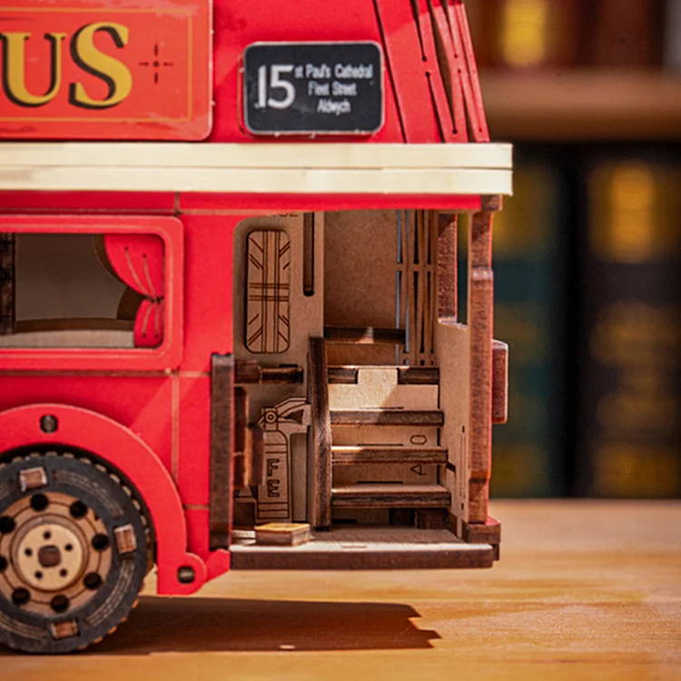 London Tour Bus 3D Wooden Puzzle Toy. Rolife 3D Puzzle Adult, DIY wooden model kit. Children 14 and older, toys. Tabletop decoration, furniture decoration, birthday, Christmas gifts. Wood piece: 255pcs; Assembly time: about 3 hours. Assembly Size: 194*78*