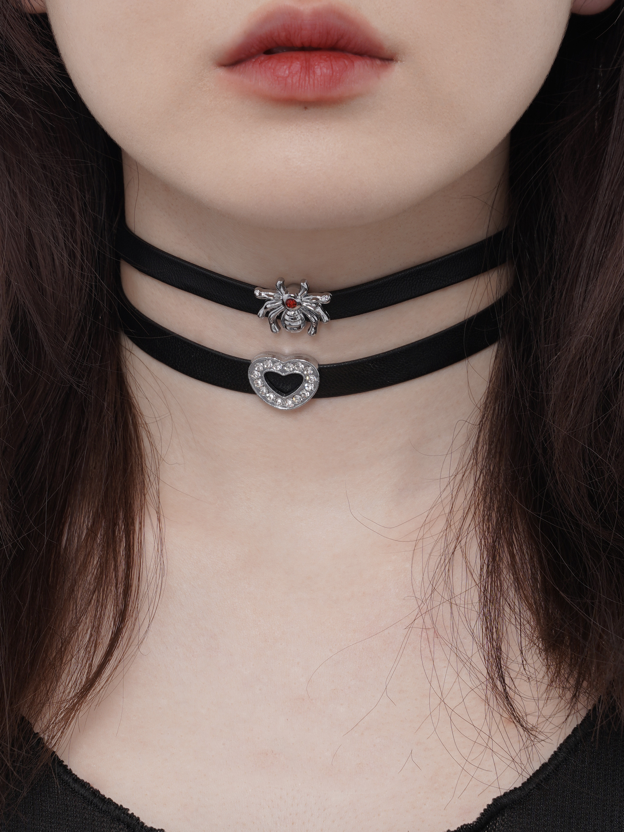 Personality Neckband Spider Heart Faux Leather Neckband Collar Women