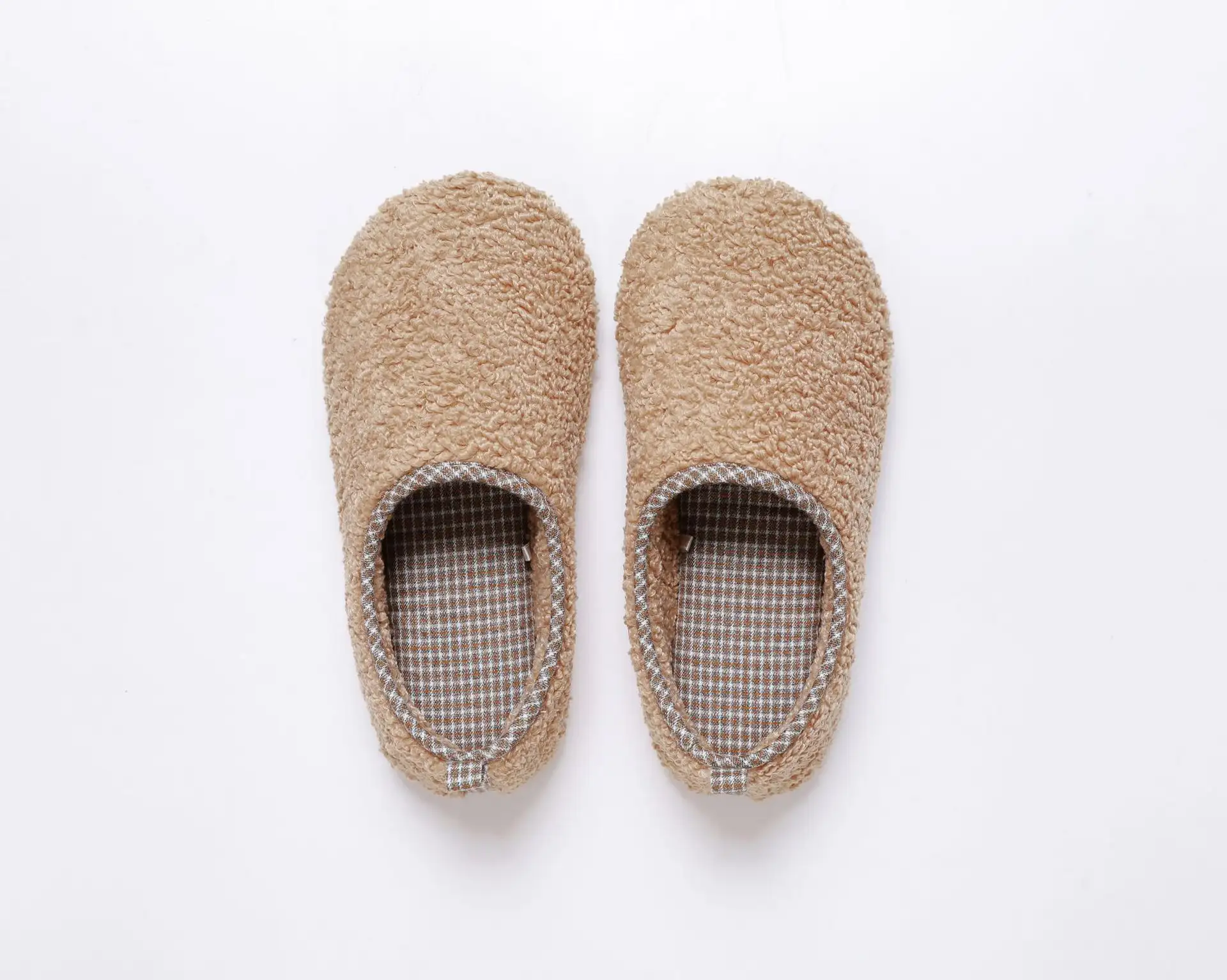 Men And Women Couple Bag With Thick Plush Cotton Slippers