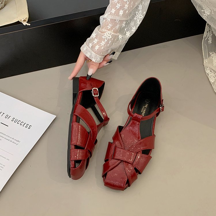 Women French Vintage Woven Hollow Out Closed Toe Flat Sandals, Summer Commute T-Strap Buckle Roman Shoes product image