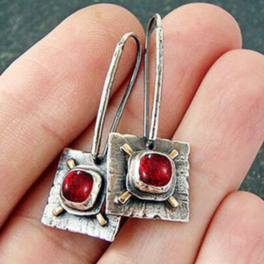 New Red Gem Vintage Earrings