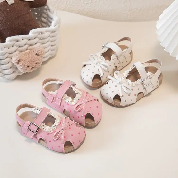 Girls' Sandals For Summer, Little Girls' Polka Dot Princess Shoes With Soft Soles And Toe Caps, Beach Walking Shoes For Beginners