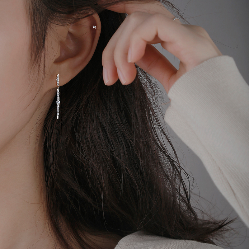 One Line Earrings With Exquisite And High-end Feel