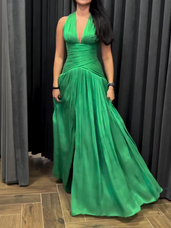 Emerald Green Plunging Neckline Gown With Pleated Skirt And Side Slit Green - Shop at LoveMi