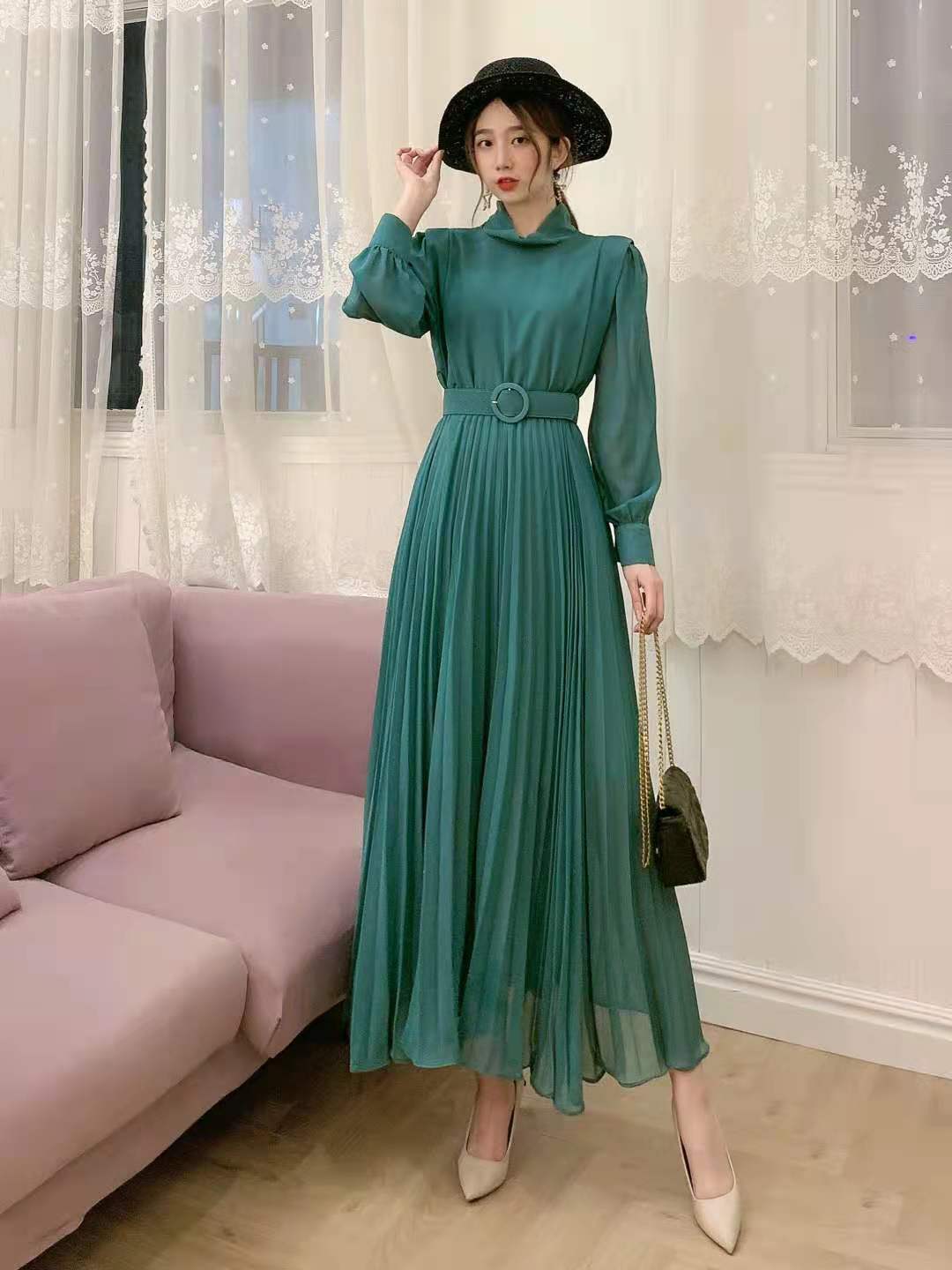 Temperament Waist Slim Knee-high Pleated Long Skirt
