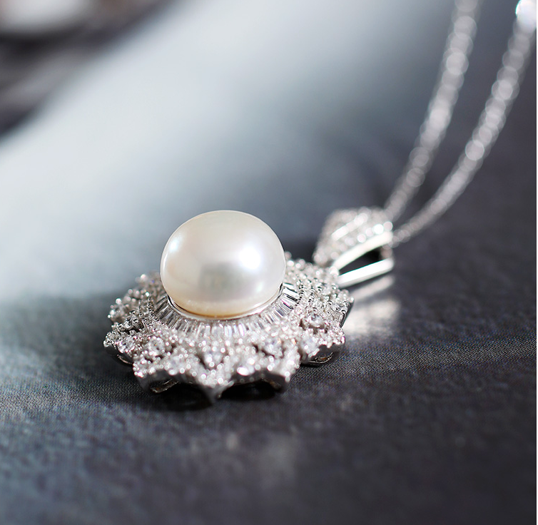 Strong Light Freshwater Pearl Pendant S925 Silver Necklace