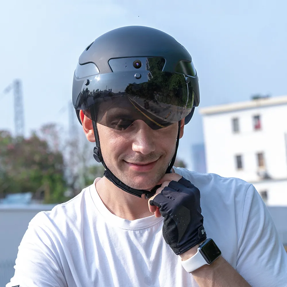 Riding Helmet Camera With Bluetooth Turn Taillight