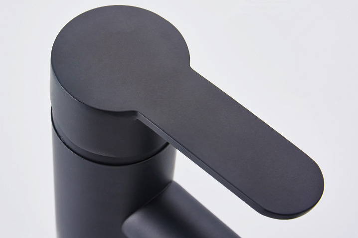 Title 3, Black heightened hot and cold mixing basin faucet