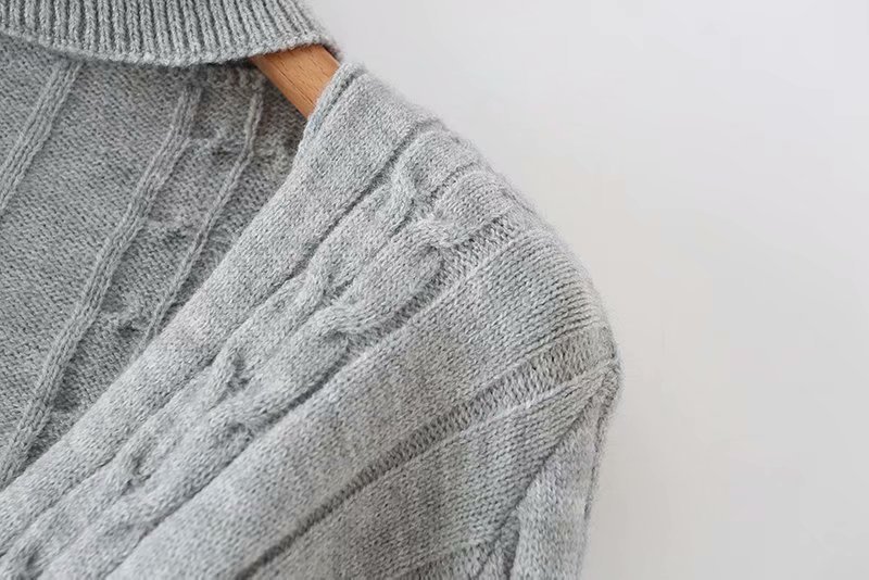 Grey Twist Knit Sweater For Ladies Cross