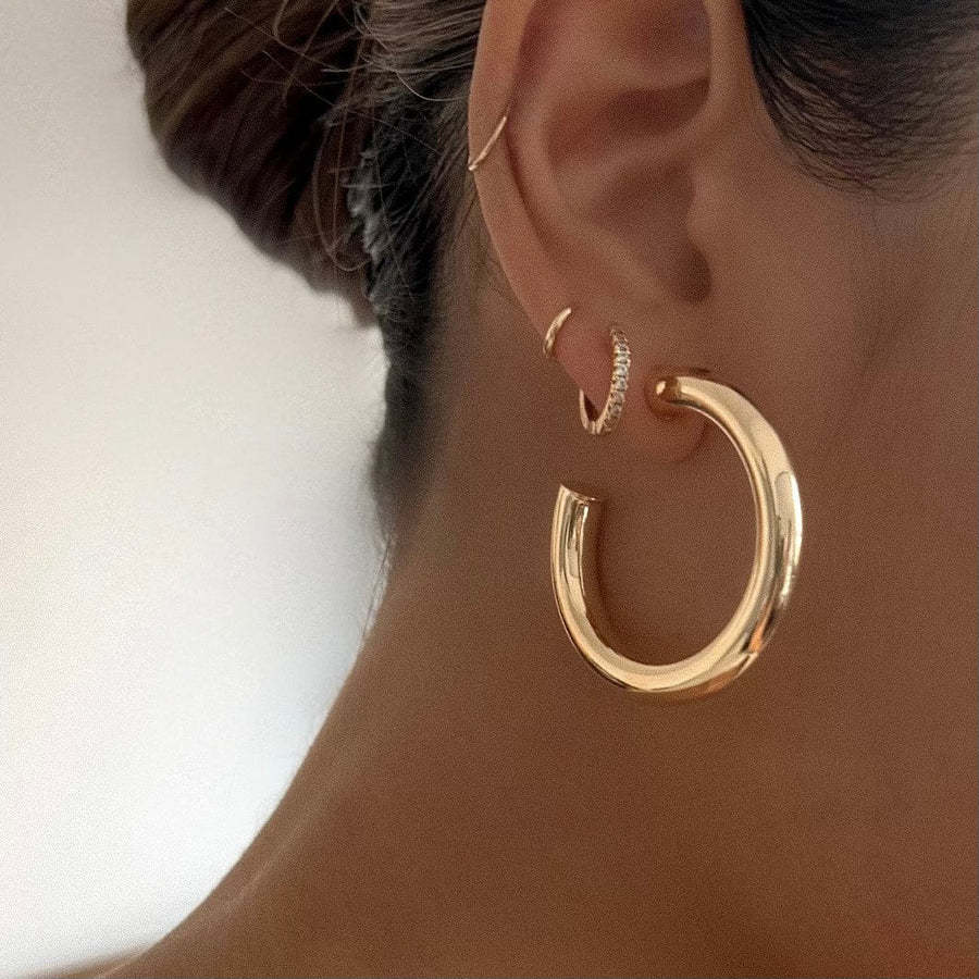 European And American Exaggerated C-shaped Earrings