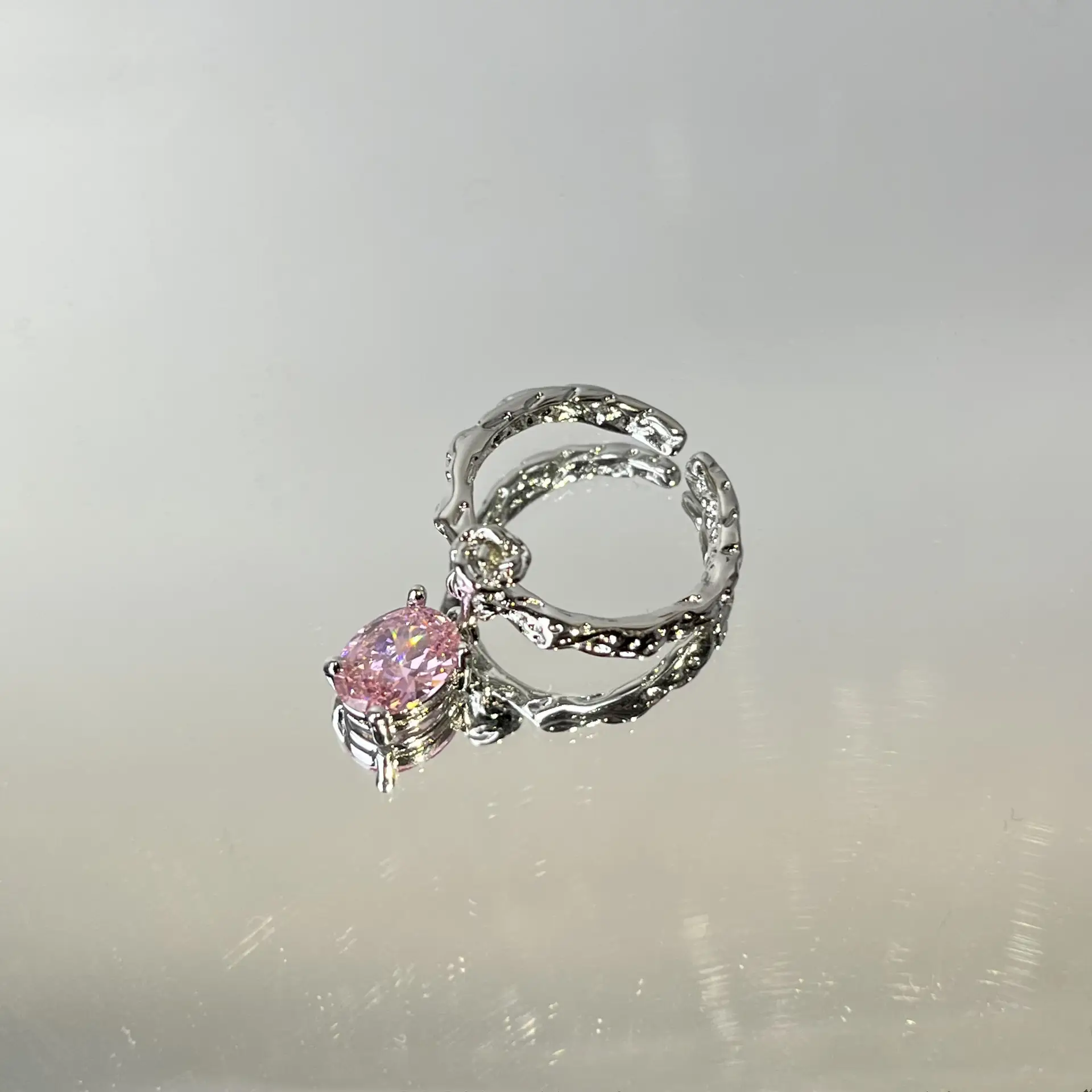 Rose Metal Design Premium Zircon Ring
