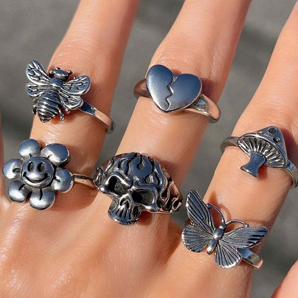 Title 7, Flame Head Happy Chrysanthemum Heartbreak Ring,...