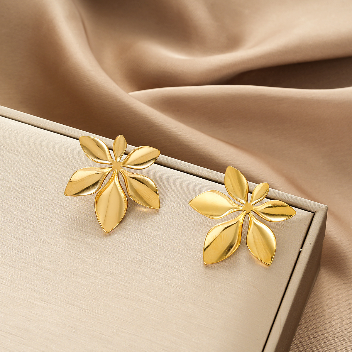 Style 31-1 Pair preview