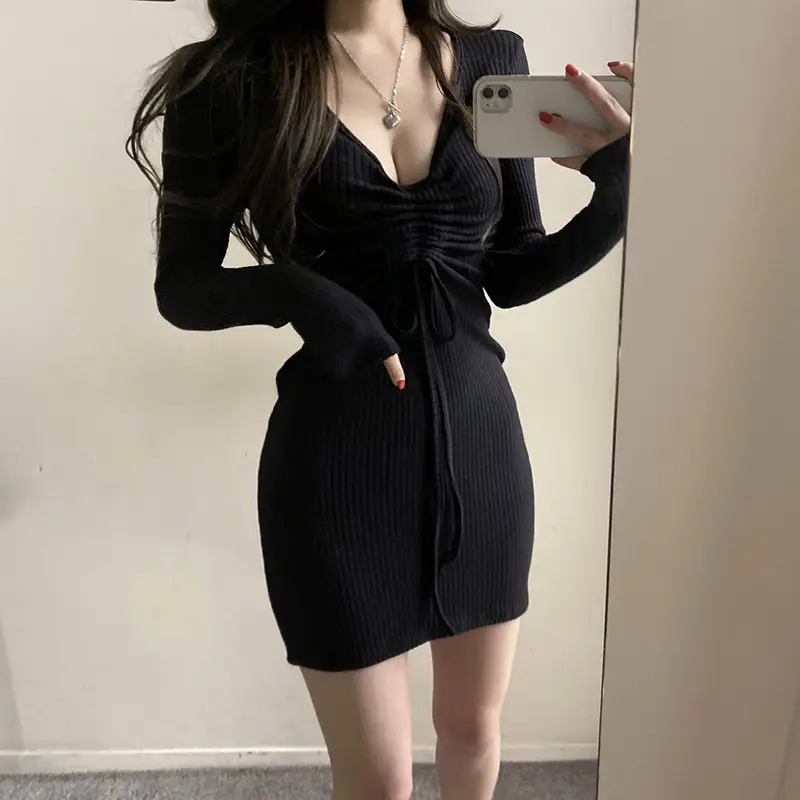 V-neck Knit Long Sleeve Dress Beware Of Machine Pulling Rope